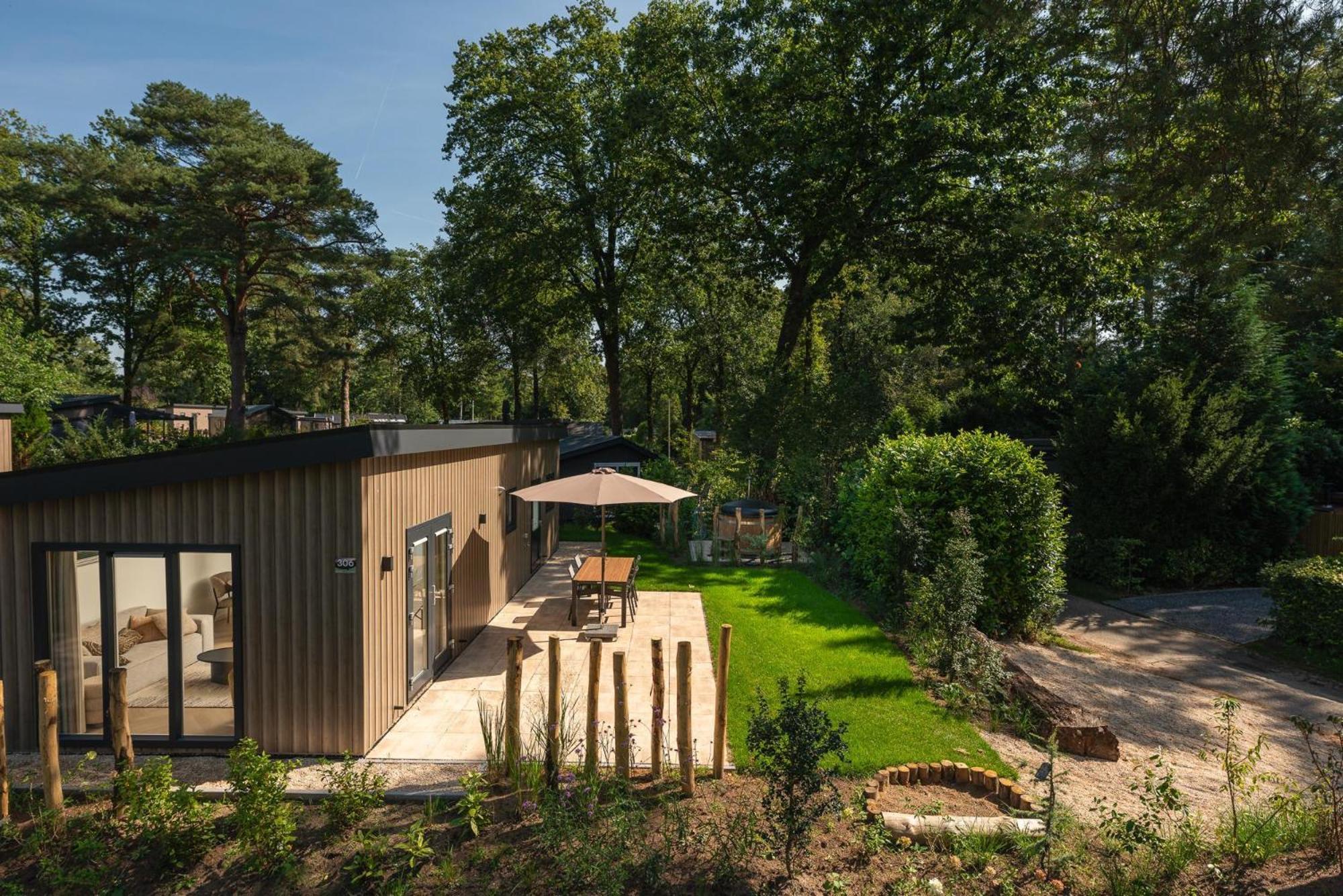 Veluwepark De Bosgraaf | Comfort Met Hottub Lieren 客房 照片